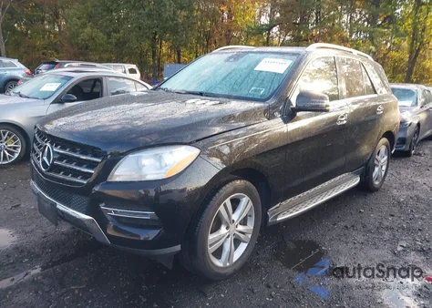 2013 Mercedes-Benz Ml 350 4Matic z USA, uszkodzony, nr VIN 4JGDA5HB3DA235246